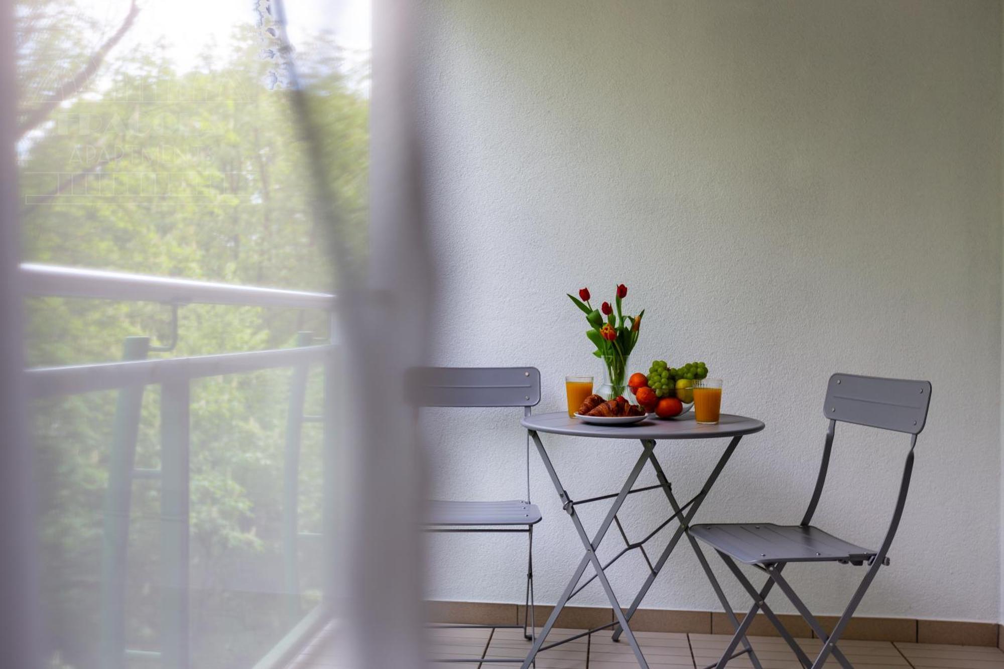 קרקוב Fragola Apartments Old Town מראה חיצוני תמונה